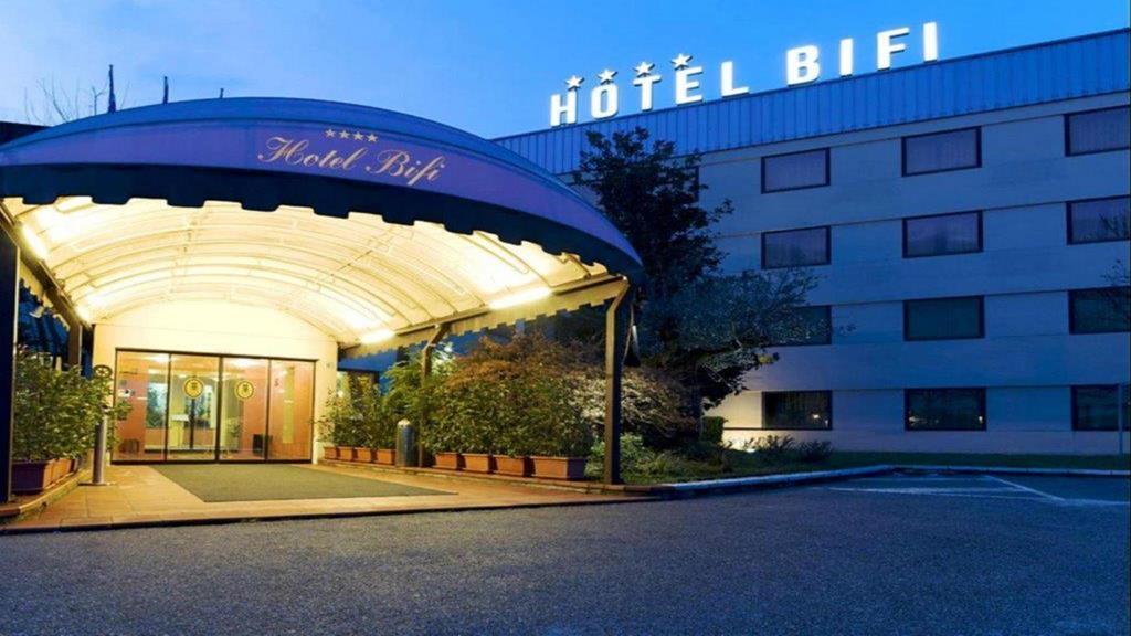 קאזלמג'ורה Hotel Bifi מראה חיצוני תמונה